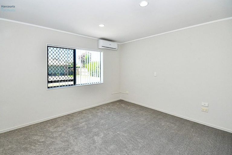 Photo of property in 228 Victoria Street West, Pukekohe, 2120