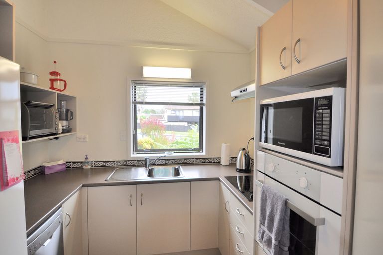 Photo of property in 2/5 Walton Avenue, Warkworth, 0910