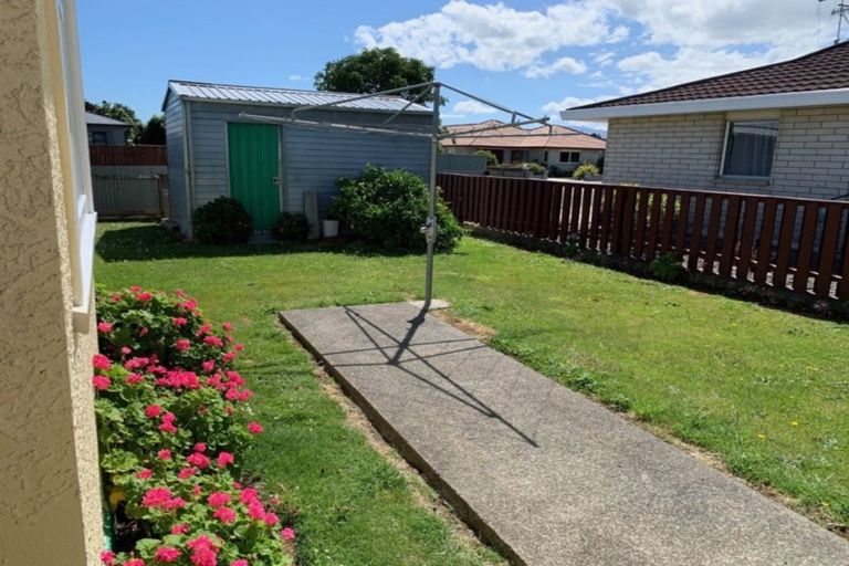 Photo of property in 11 Trafalgar Street, Dannevirke, 4930