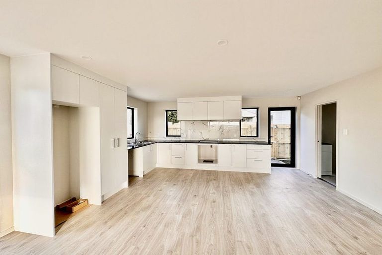 Photo of property in 20b Finlayson Avenue, Clendon Park, Auckland, 2103