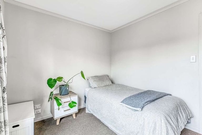 Photo of property in 24/94 Glengarry Road, Glen Eden, Auckland, 0602