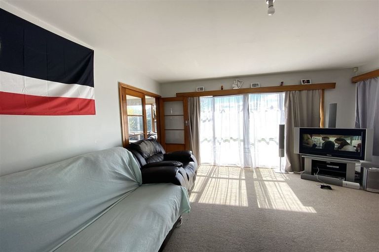 Photo of property in 33 De Havilland Street, Hornby, Christchurch, 8042