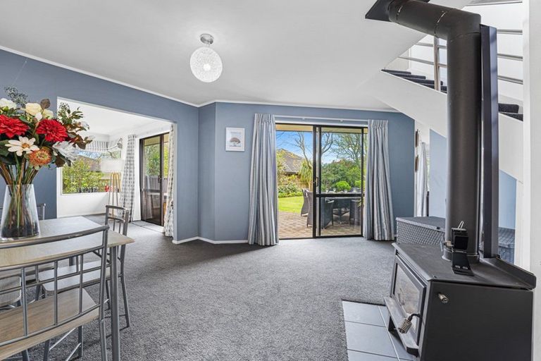 Photo of property in 21a Kinross Drive, Merrilands, New Plymouth, 4312