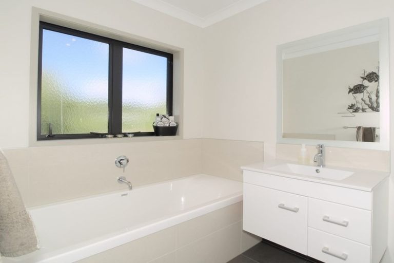 Photo of property in 1 Wellingrove Place, Te Kamo, Whangarei, 0112