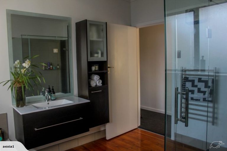 Photo of property in 84 Brooklands Road, Brooklands, New Plymouth, 4310