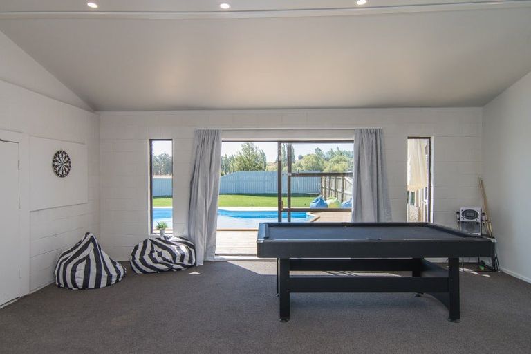 Photo of property in 11 Bath Street, Pareora West, Timaru, 7972