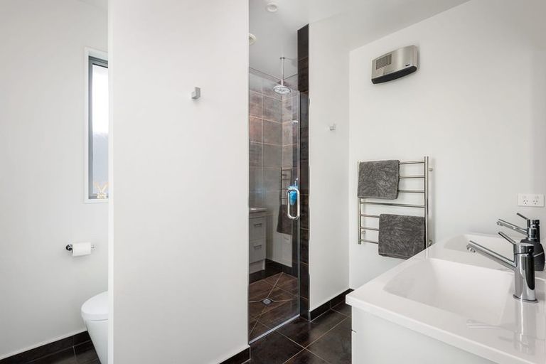 Photo of property in 3 Westmere Mews, West Melton, 7618