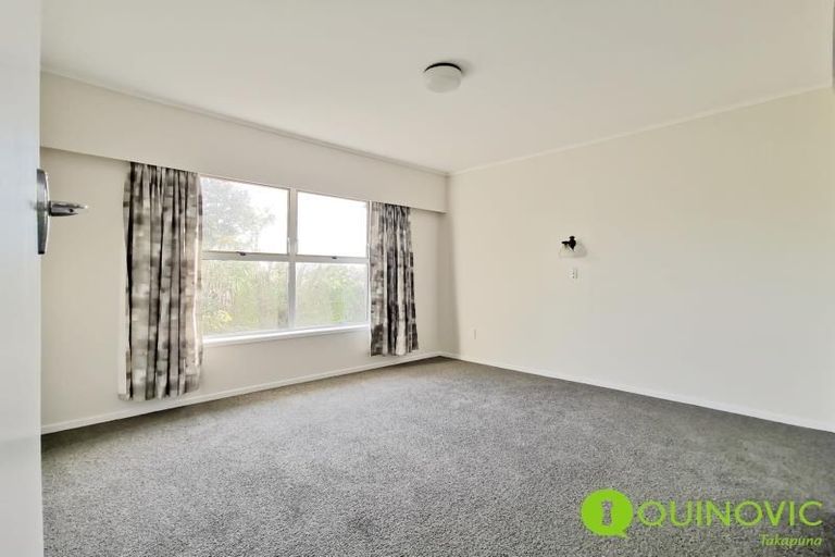 Photo of property in 3/3 Fifeshire Street, Belmont, Auckland, 0622