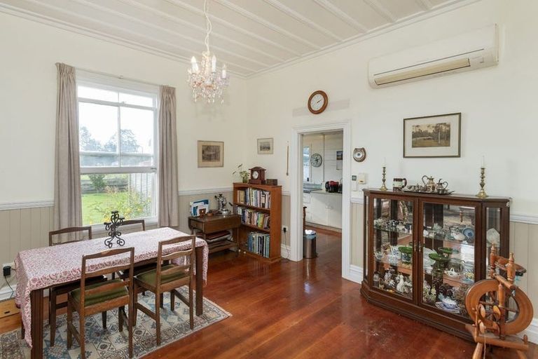 Photo of property in 5 Helyer Street, Ormond, Gisborne, 4071