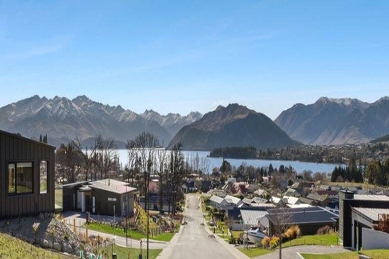 Photo of property in Meadowstone Alpha Series, 103 West Meadows Drive, Wanaka, 9305