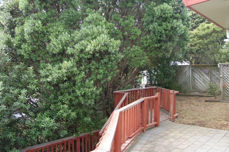 Photo of property in 2a Bay Lair Grove, Island Bay, Wellington, 6023