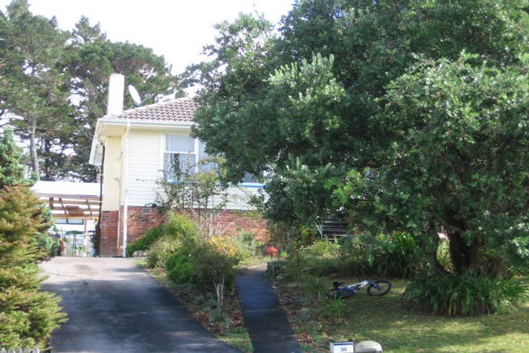 Photo of property in 36 Glendene Avenue, Glendene, Auckland, 0602
