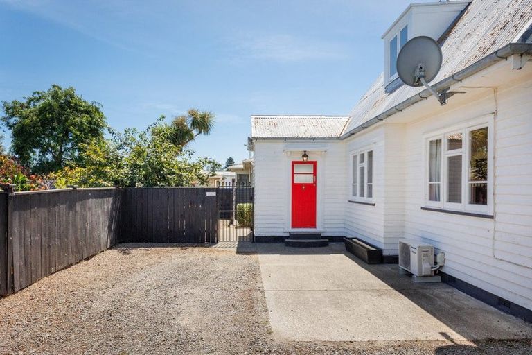 Photo of property in 39 Monrad Street, Highbury, Palmerston North, 4412