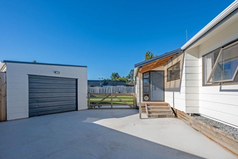 Photo of property in 11 Chestnut Place, Ngongotaha, Rotorua, 3010
