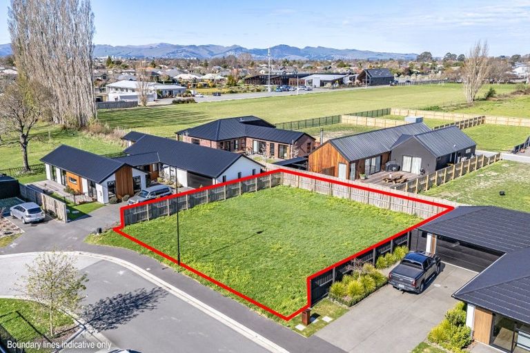 Photo of property in 23 Malaga Crescent, Harewood, Christchurch, 8051
