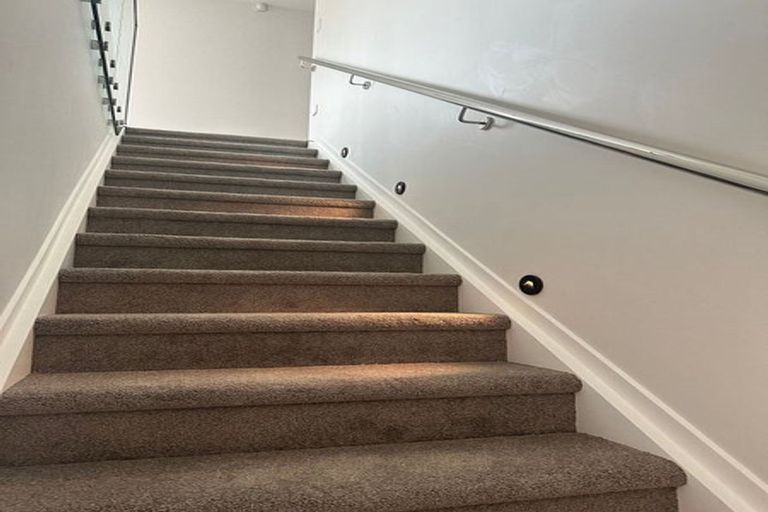 Photo of property in 79b Bond Crescent, Forrest Hill, Auckland, 0620