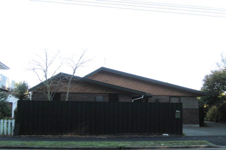 Photo of property in 2/270 Keyes Road, New Brighton, Christchurch, 8083