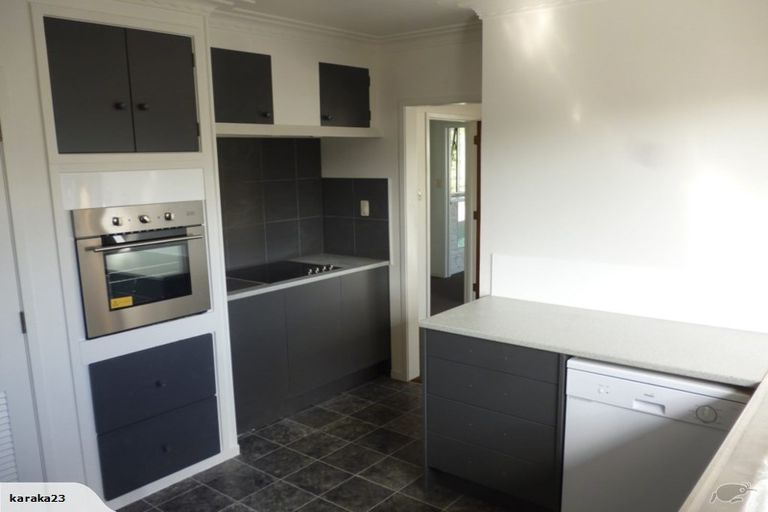 Photo of property in 3 Marama Place, One Tree Point, 0118