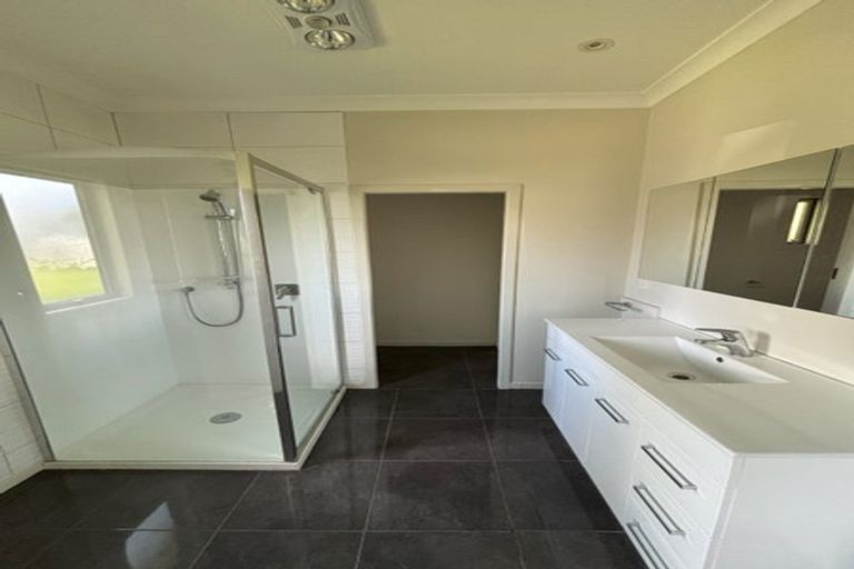 Photo of property in 6 Forest Lake Road, Forest Lake, Hamilton, 3200