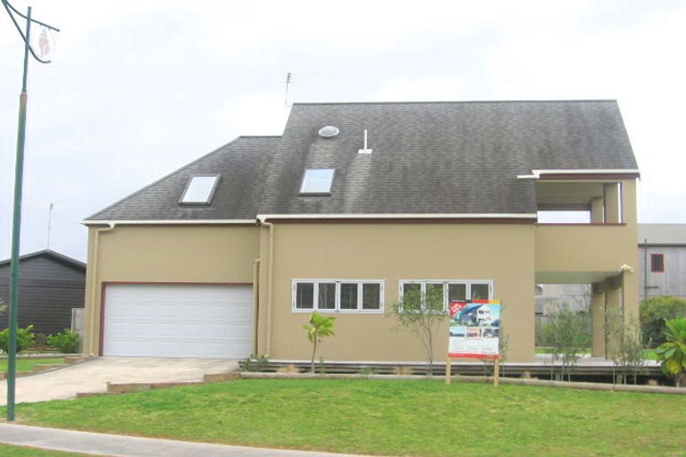 Photo of property in 111 Ake Ake Avenue, Matarangi, Whitianga, 3592