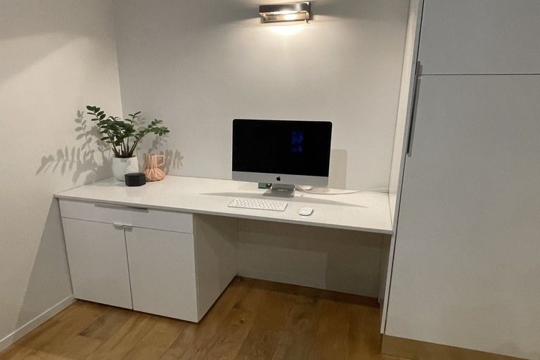 Photo of property in 48 Christian Road, Swanson, Auckland, 0614