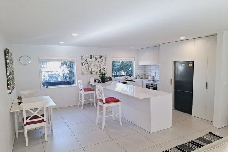 Photo of property in 1/102 Rossall Street, Merivale, Christchurch, 8014