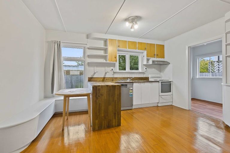 Photo of property in 7 Hanrahan Street, Upper Riccarton, Christchurch, 8041