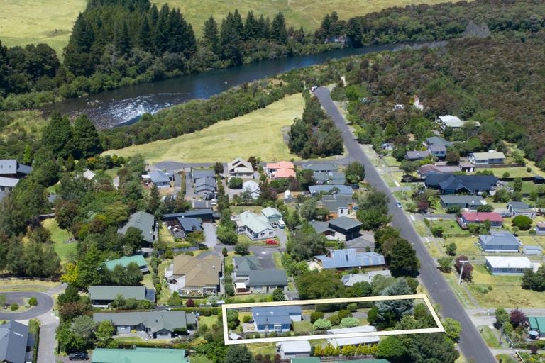 Photo of property in 15 Kutai Street, Turangi, 3334