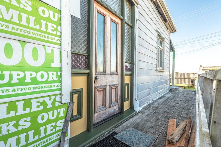 Photo of property in 484 Heads Road, Castlecliff, Whanganui, 4501