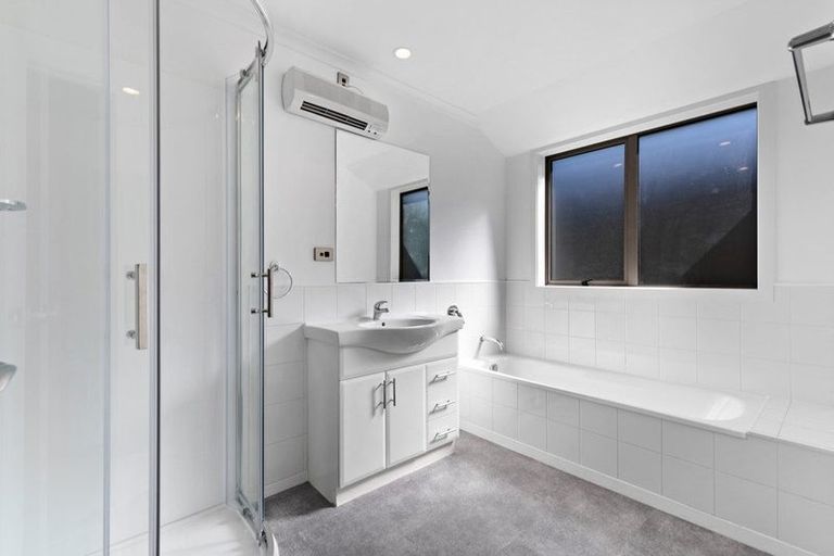 Photo of property in 9a Juno Place, Wanaka, 9305