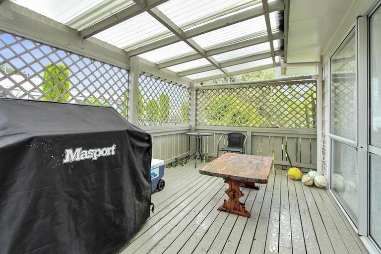 Photo of property in 9 Augustus Earle Place, Pukehangi, Rotorua, 3015