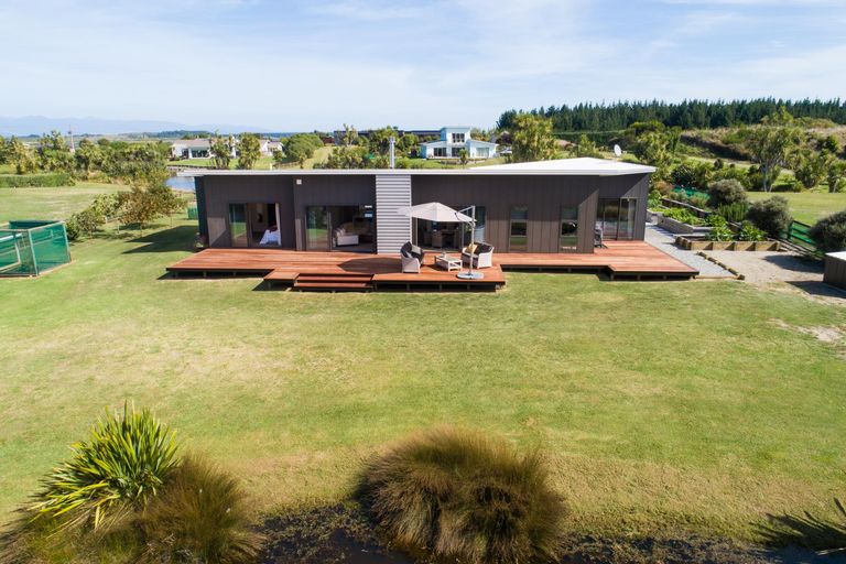 Photo of property in 36c Palmer Road, Foxton Beach, Foxton, 4891