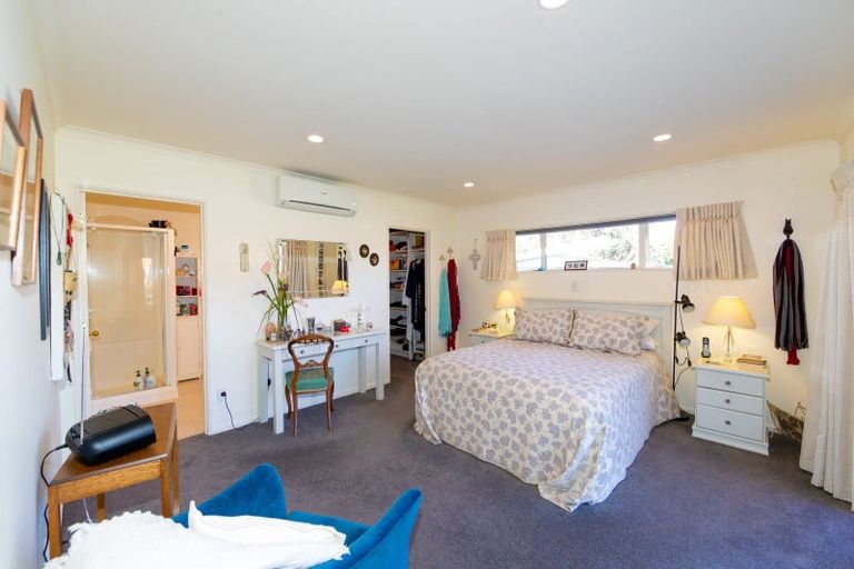 Photo of property in 33 Kensington Drive, Taradale, Napier, 4112