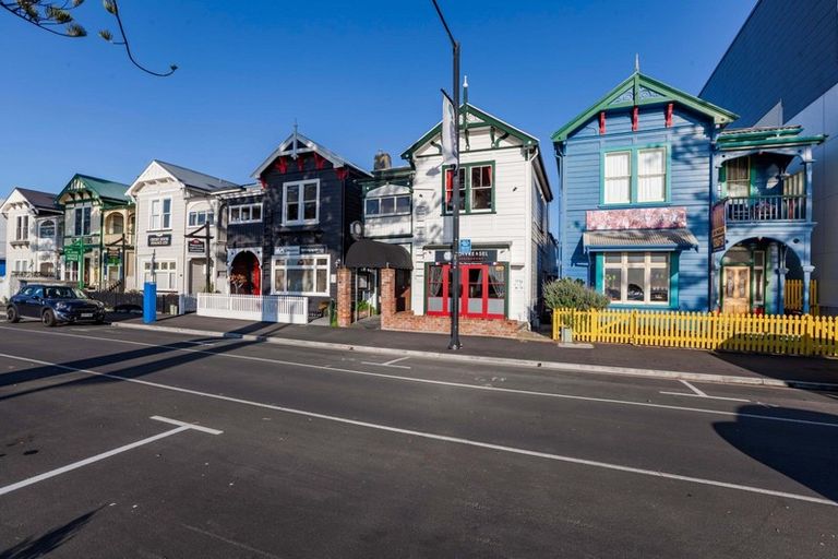 Photo of property in 185 Marine Parade, Napier South, Napier, 4110