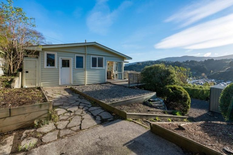 Photo of property in 17 Dalmeny Street, North East Valley, Dunedin, 9010