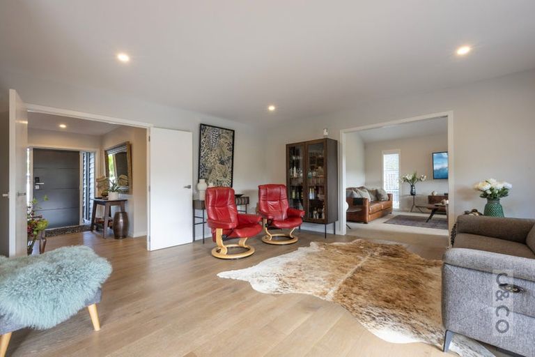 Photo of property in 212 Matua Road, Kumeu, 0810