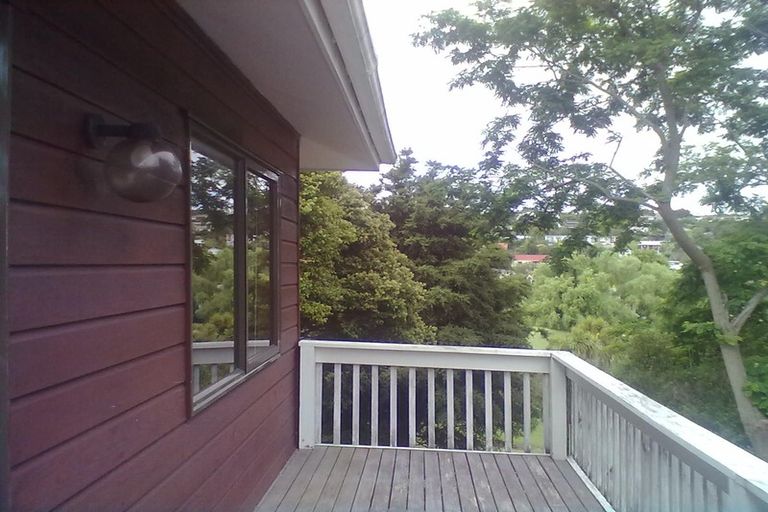 Photo of property in 2/86 Monarch Avenue, Hillcrest, Auckland, 0627