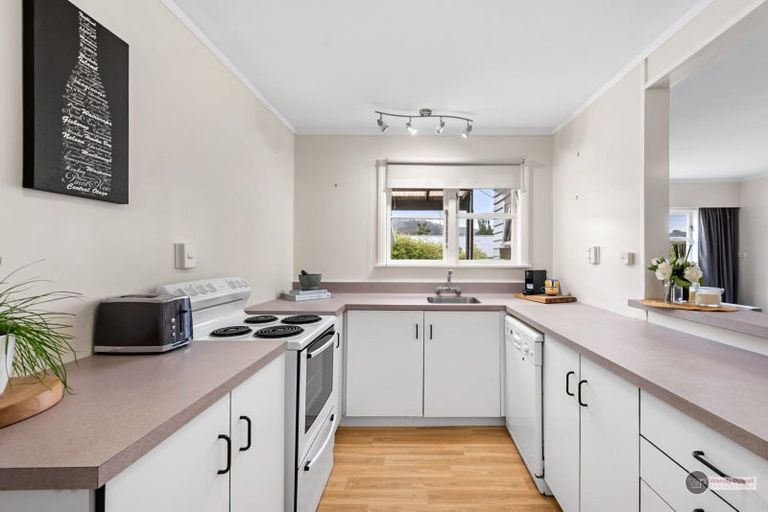 Photo of property in 42 Manuka Street, Stokes Valley, Lower Hutt, 5019
