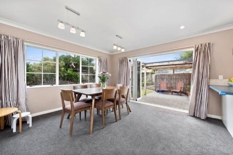 Photo of property in 6 Santorini Key, Papamoa Beach, Papamoa, 3118