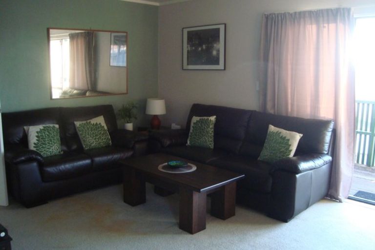 Photo of property in 2/29 Philomel Crest, Welcome Bay, Tauranga, 3112