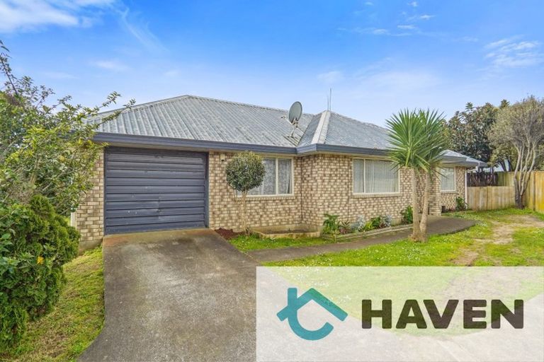 Photo of property in 2/14 Bellville Drive, Clendon Park, Auckland, 2103