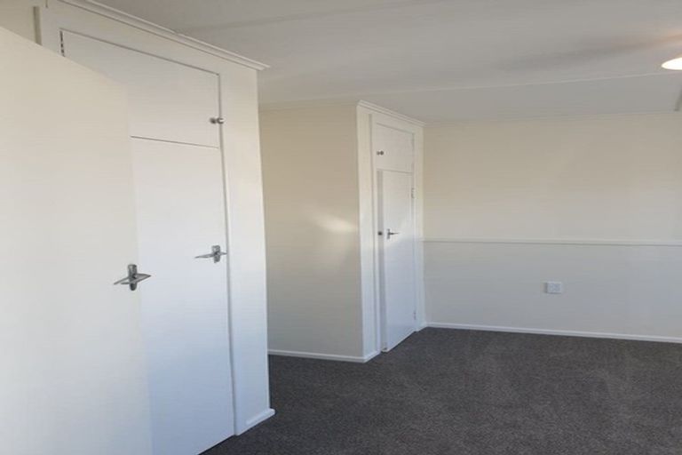 Photo of property in 1 Alice Place, Levin, 5510