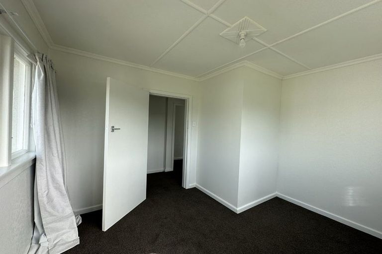 Photo of property in 75 Weka Street, Waikiwi, Invercargill, 9810