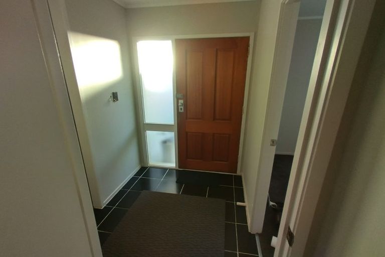 Photo of property in 15 Kindergarten Drive, Conifer Grove, Takanini, 2112