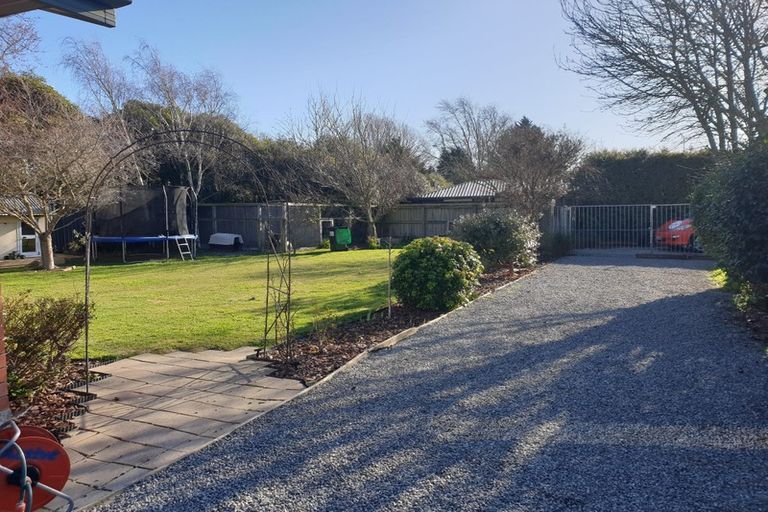 Photo of property in 12 De Renzie Place, Kirwee, Darfield, 7571