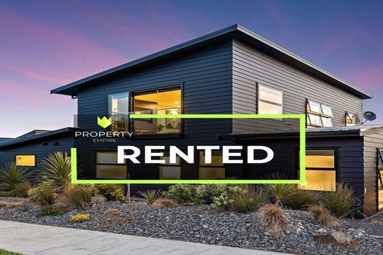 Photo of property in 22 Trevally Place, Snells Beach, 0920