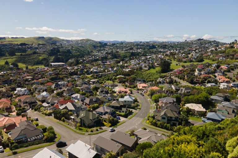 Photo of property in 63a Erlestoke Crescent, Churton Park, Wellington, 6037