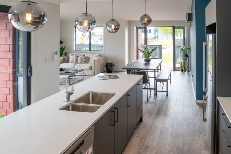 Photo of property in 70 Te Wharo Drive, Papamoa, 3118