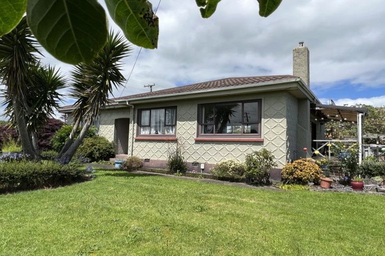 Photo of property in 51 Seymour Street, Waitara, 4320