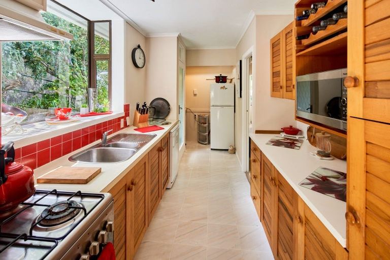 Photo of property in 52 Dominion Park Street, Johnsonville, Wellington, 6037